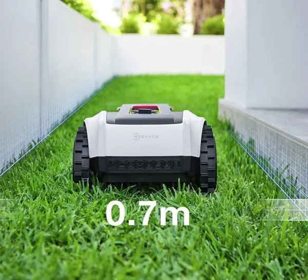 Ecovacs GOAT O800 RTK vejos robotas – išmanus pjovimas su RTK navigacija ir AIVI 3D kliūčių atpažinimu.